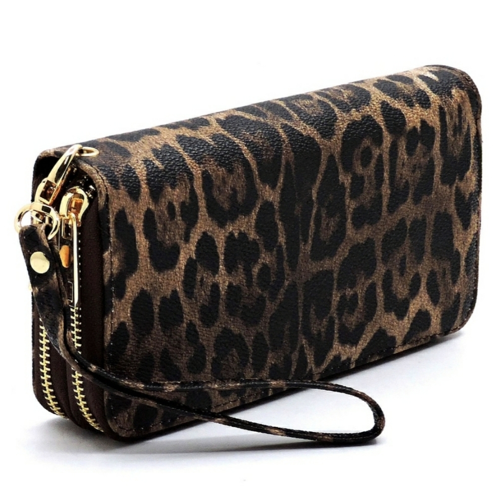 Leopard Double Zip Around Wallet Wristlet